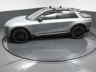 2025 Cadillac LYRIQ Luxury 1