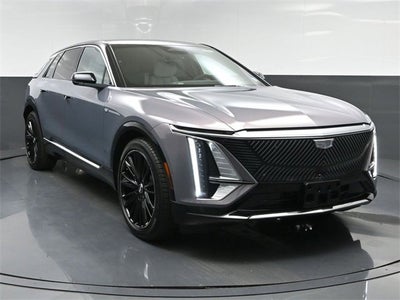 2025 Cadillac LYRIQ Luxury 1