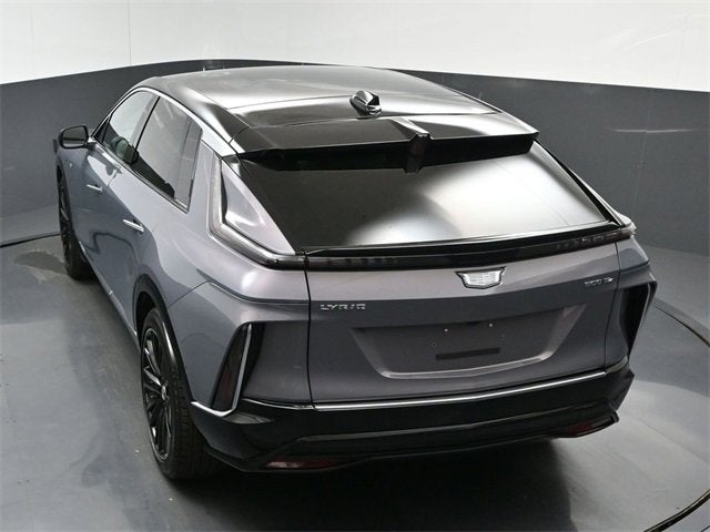 2025 Cadillac LYRIQ Luxury 1
