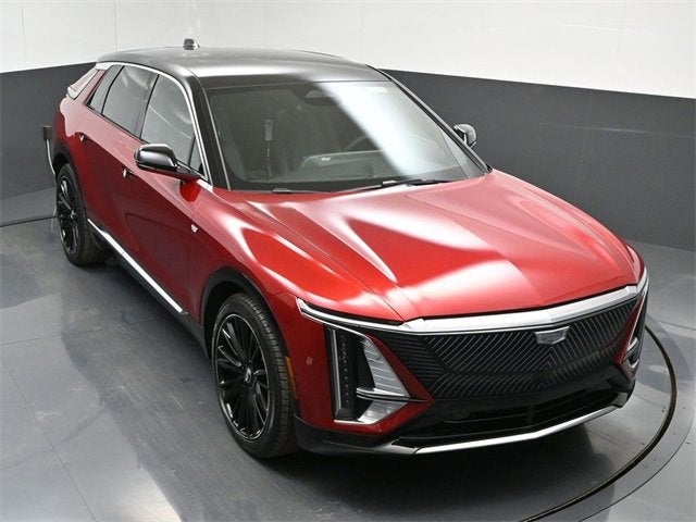 2025 Cadillac LYRIQ Luxury 1