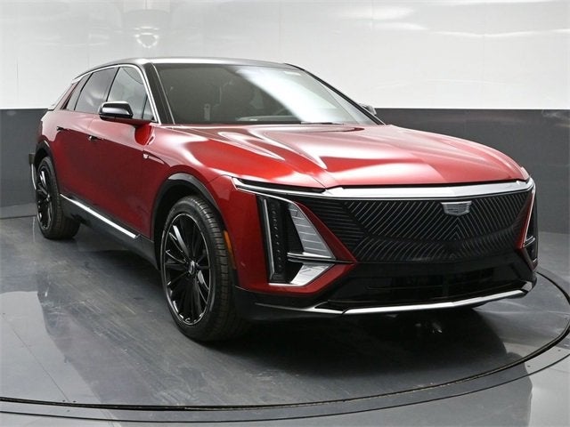 2025 Cadillac LYRIQ Luxury 1