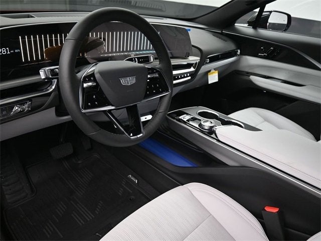 2025 Cadillac LYRIQ Luxury 1