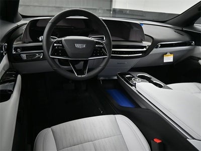 2025 Cadillac LYRIQ Luxury 1