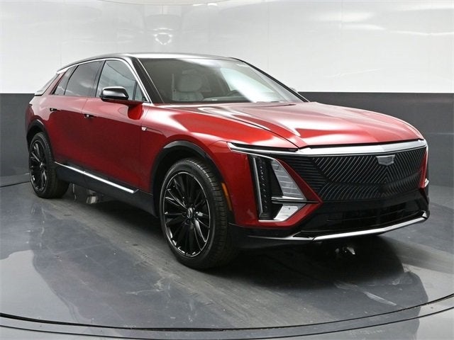 2025 Cadillac LYRIQ Luxury 1