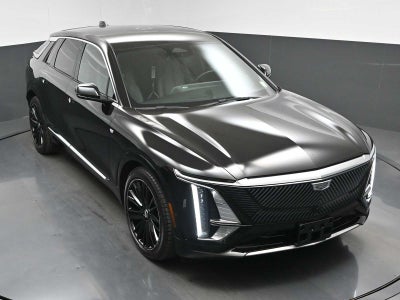 2024 Cadillac LYRIQ Luxury 1