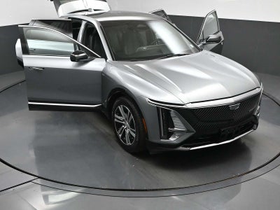2024 Cadillac LYRIQ Luxury 1