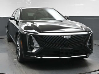 2024 Cadillac LYRIQ Luxury 2