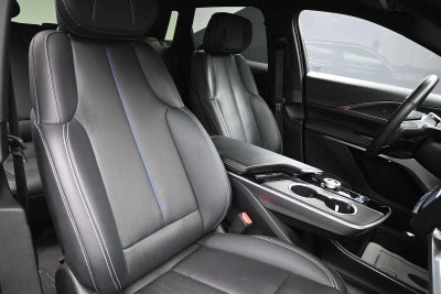 2024 Cadillac LYRIQ Luxury 2