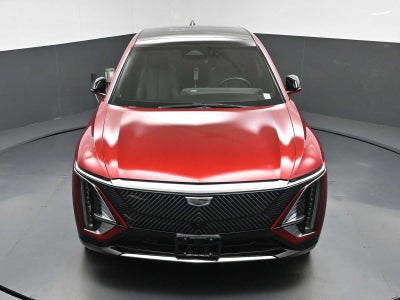 2024 Cadillac LYRIQ Luxury 2