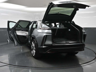 2024 Cadillac LYRIQ Luxury 3