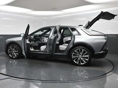 2024 Cadillac LYRIQ Luxury 3