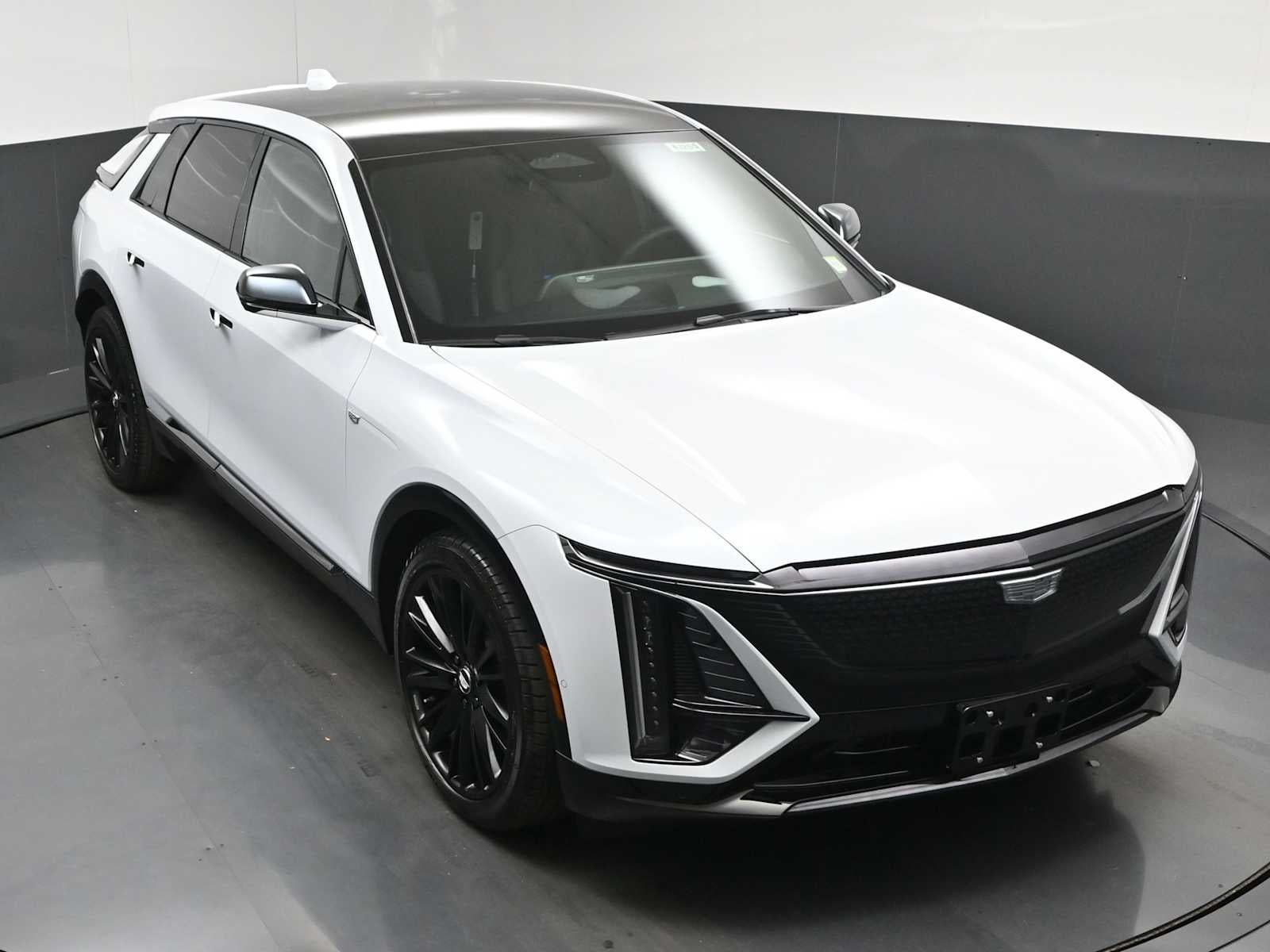 2027 Cadillac LYRIQ Sport