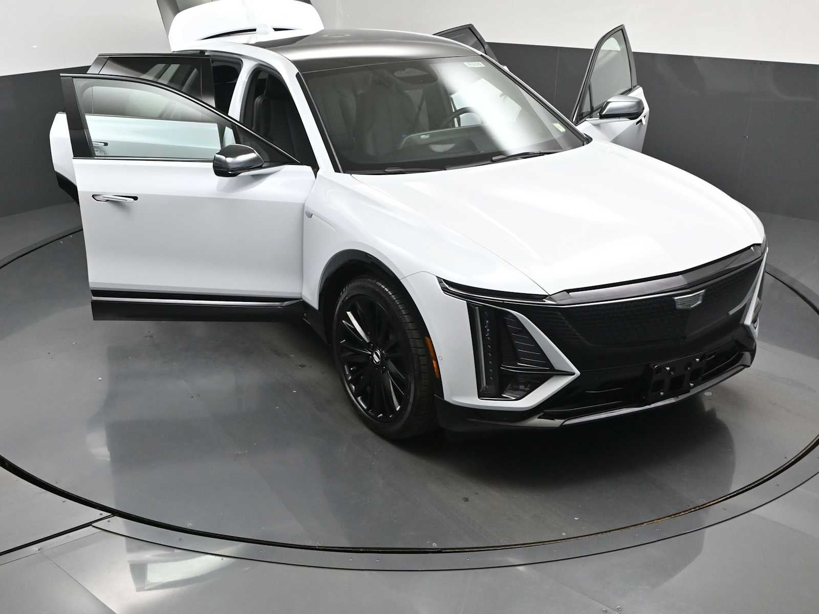 2027 Cadillac LYRIQ Sport