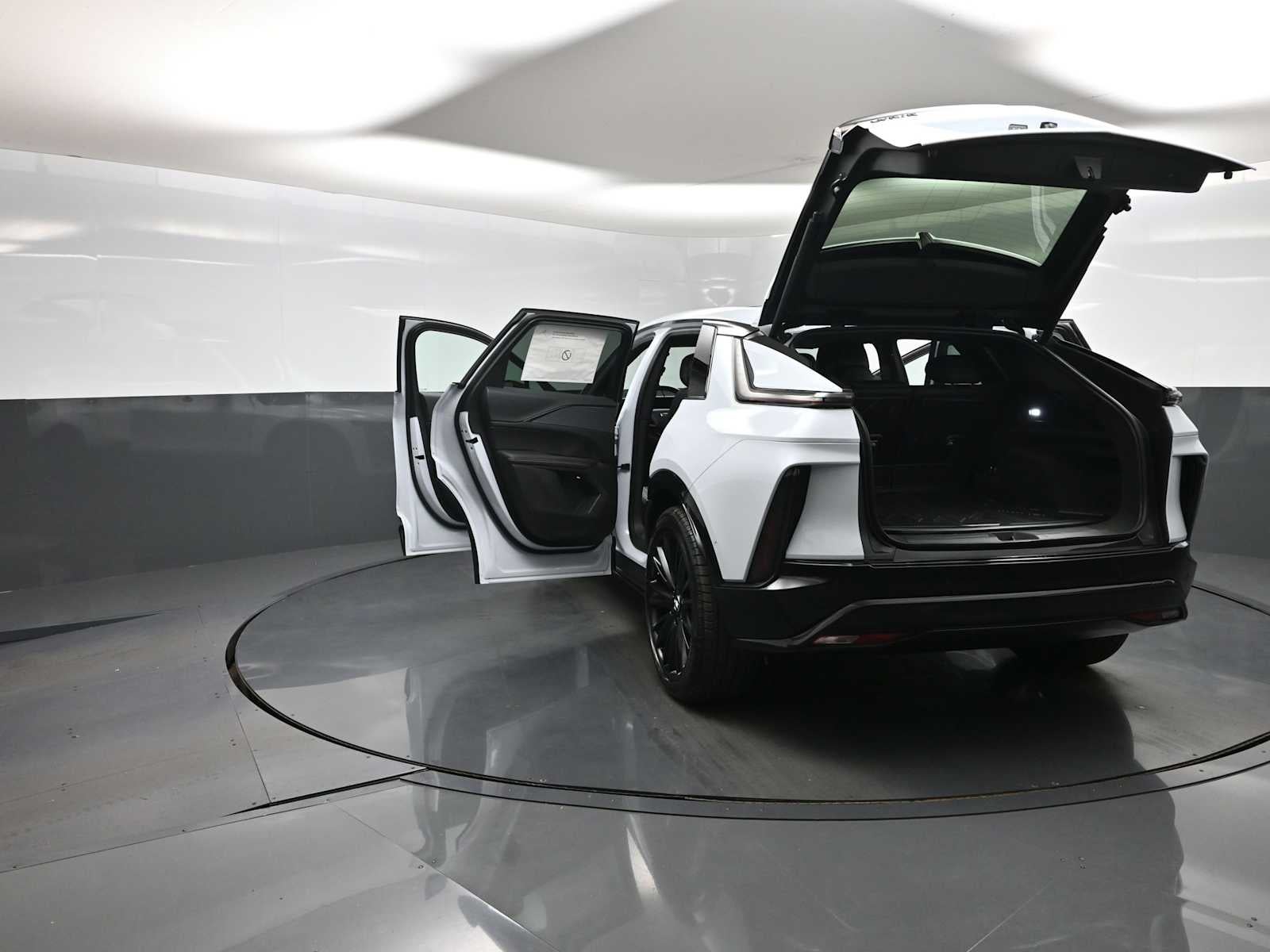 2027 Cadillac LYRIQ Sport