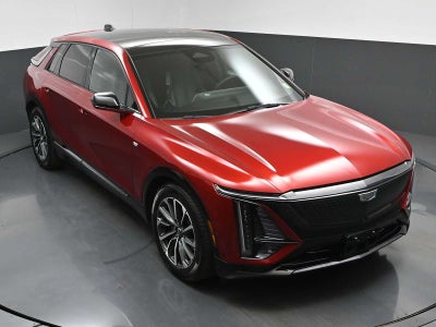 2024 Cadillac LYRIQ Sport 2