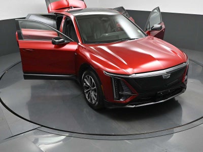 2024 Cadillac LYRIQ Sport 2