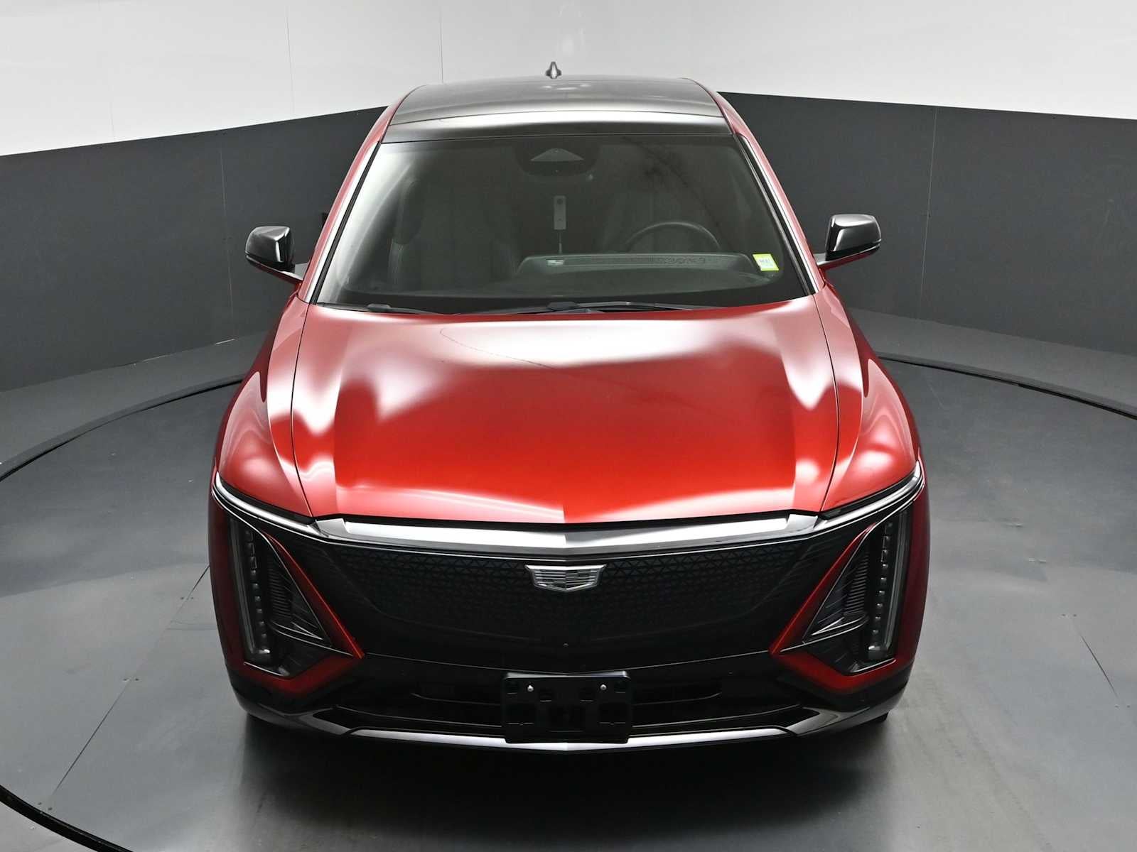 2024 Cadillac LYRIQ Sport 2
