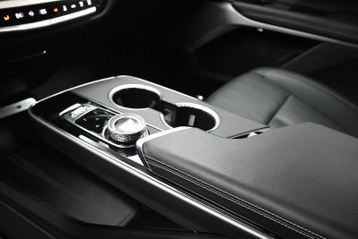2024 Cadillac LYRIQ Sport 2