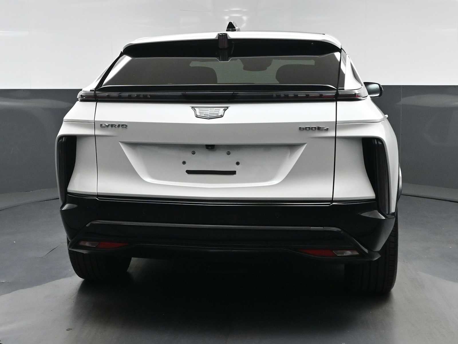 2024 Cadillac LYRIQ Sport 2