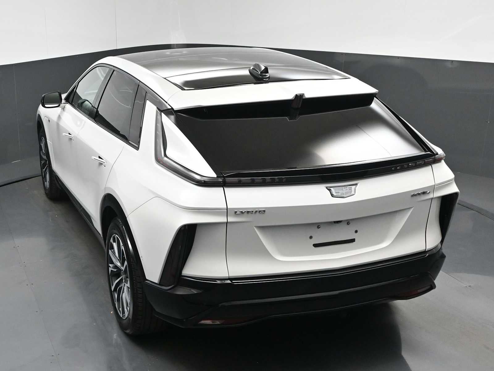 2024 Cadillac LYRIQ Sport 2
