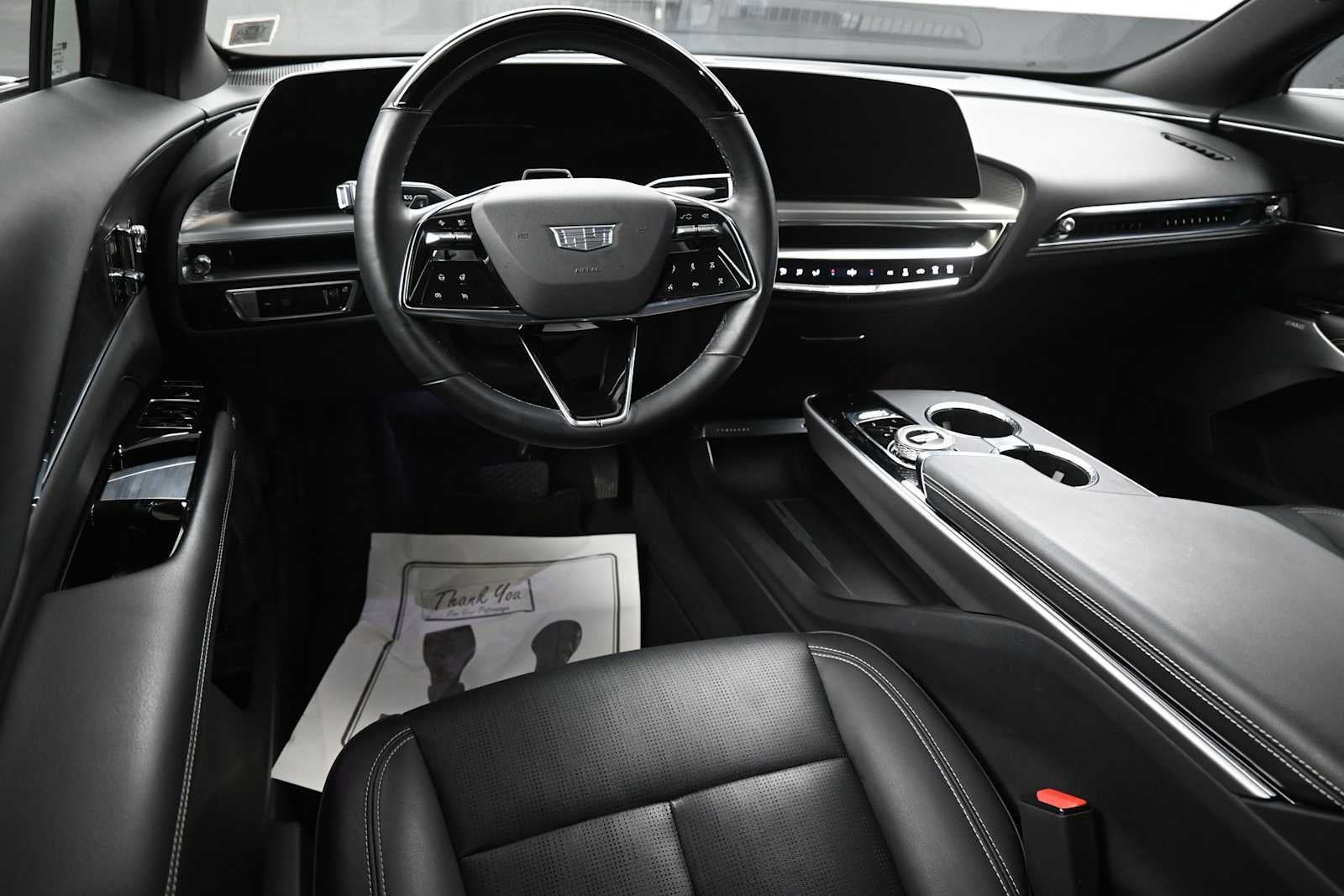 2024 Cadillac LYRIQ Sport 2
