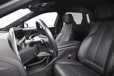 2024 Cadillac LYRIQ Sport 2