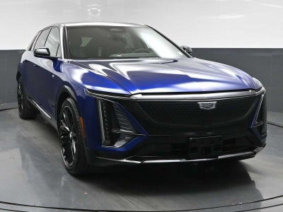 2024 Cadillac LYRIQ Sport 2