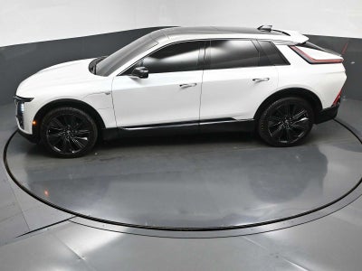 2024 Cadillac LYRIQ Sport 3