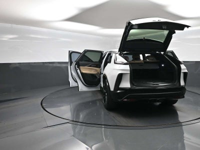 2024 Cadillac LYRIQ Sport 3