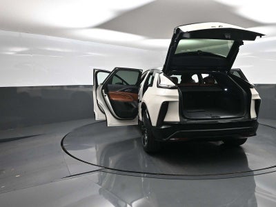 2027 Cadillac LYRIQ Signature Sport
