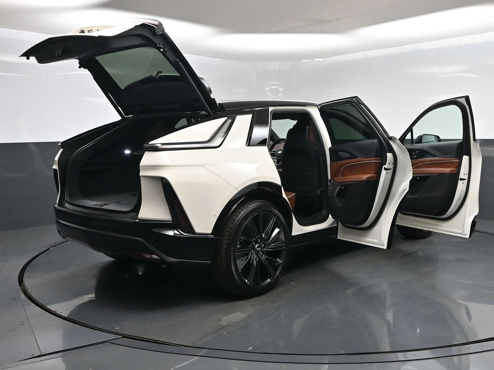 2027 Cadillac LYRIQ Signature Sport