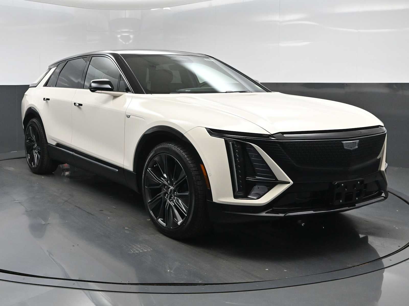 2027 Cadillac LYRIQ Signature Sport