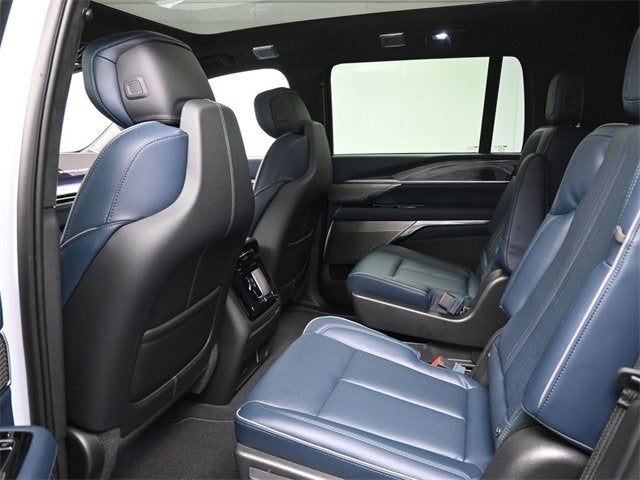 2026 Cadillac ESCALADE IQL Premium Luxury