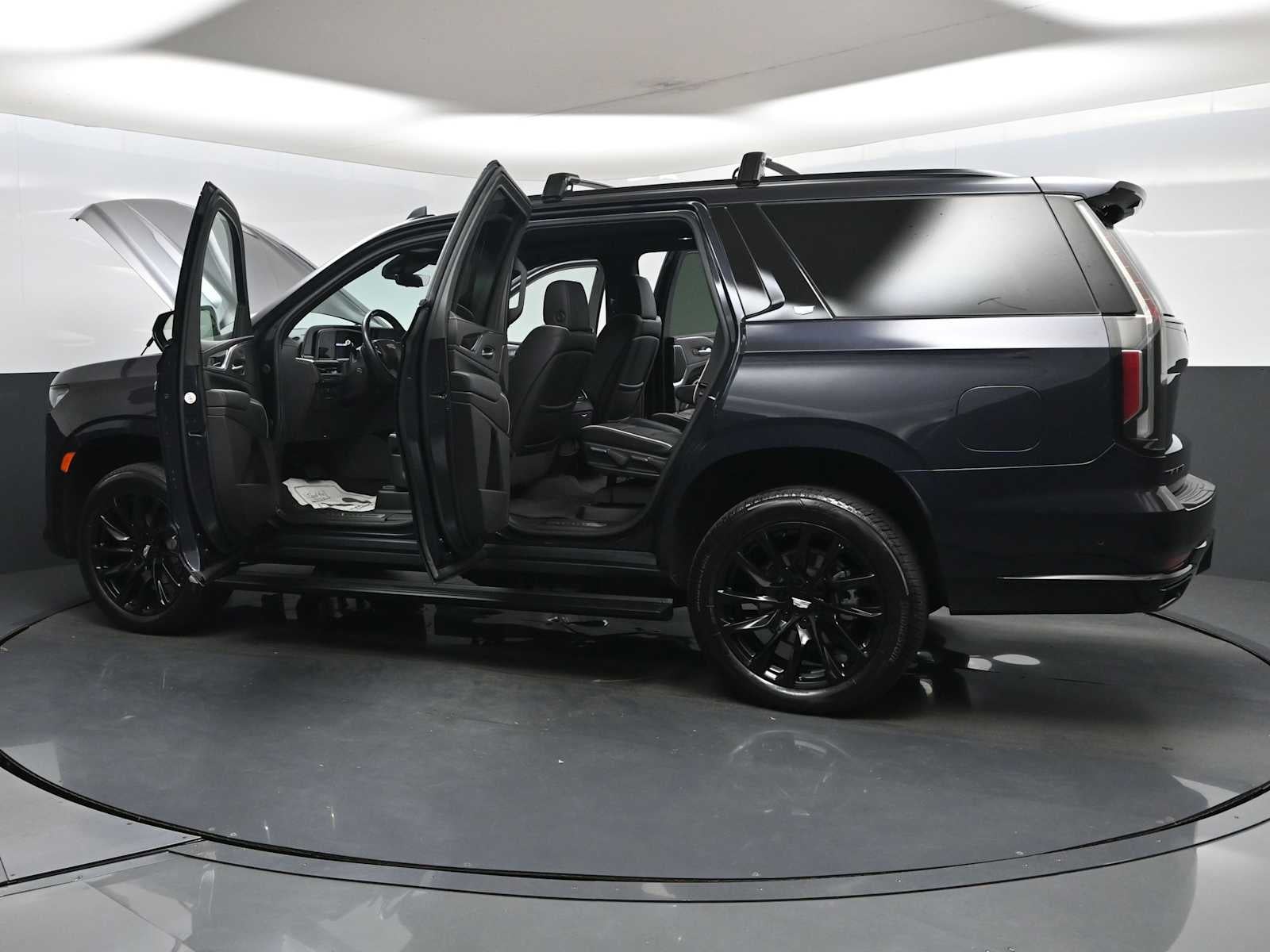 2024 Cadillac Escalade Sport
