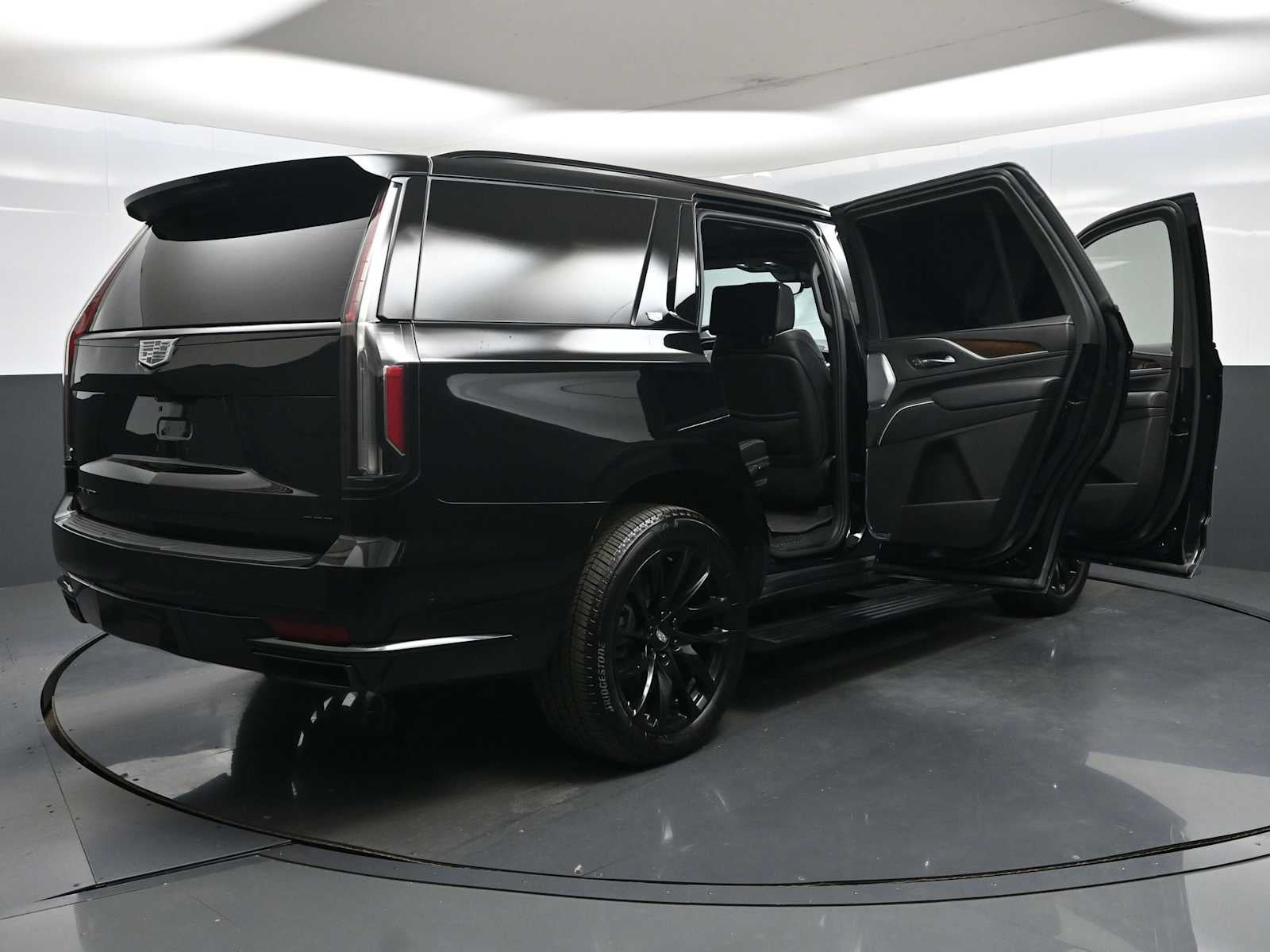 2023 Cadillac Escalade 4WD Sport Platinum