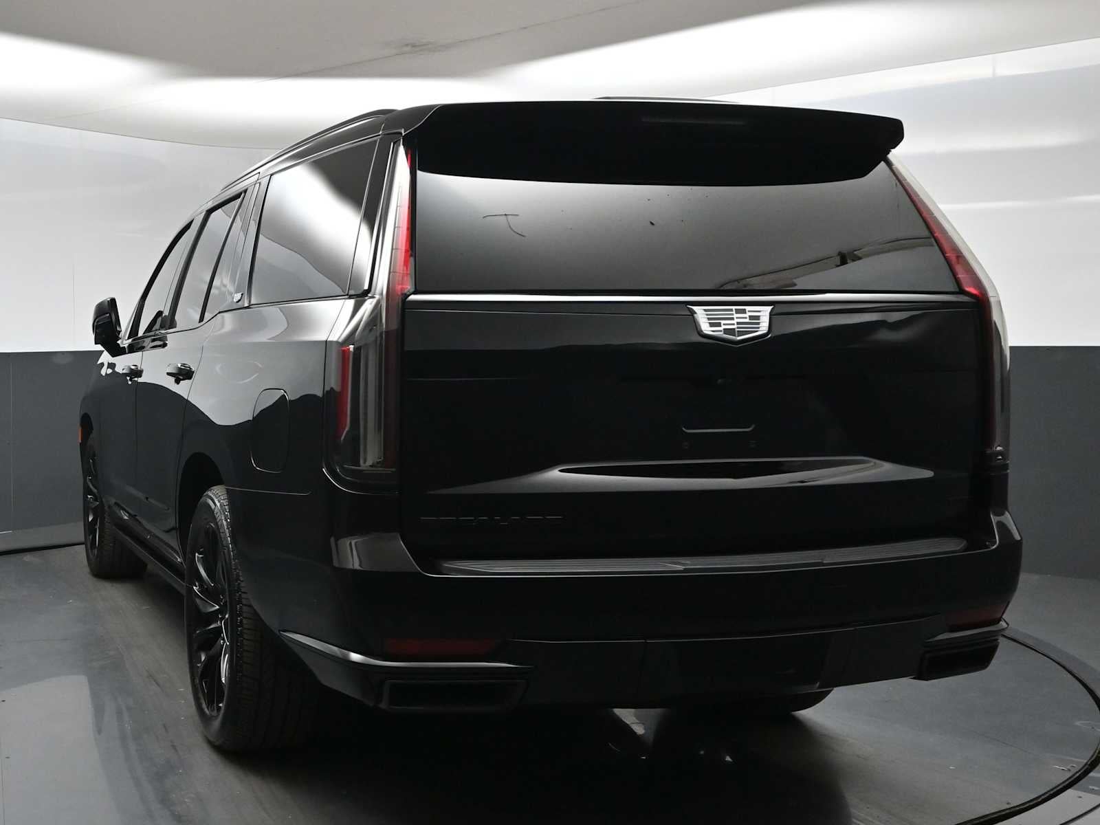 2023 Cadillac Escalade 4WD Sport Platinum