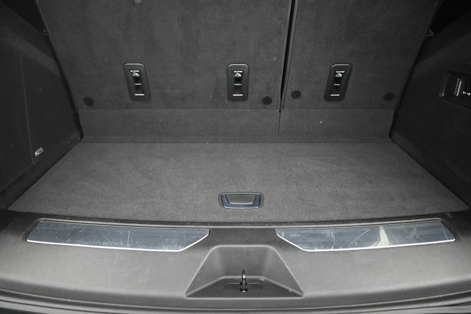 2023 Cadillac Escalade 4WD Sport Platinum