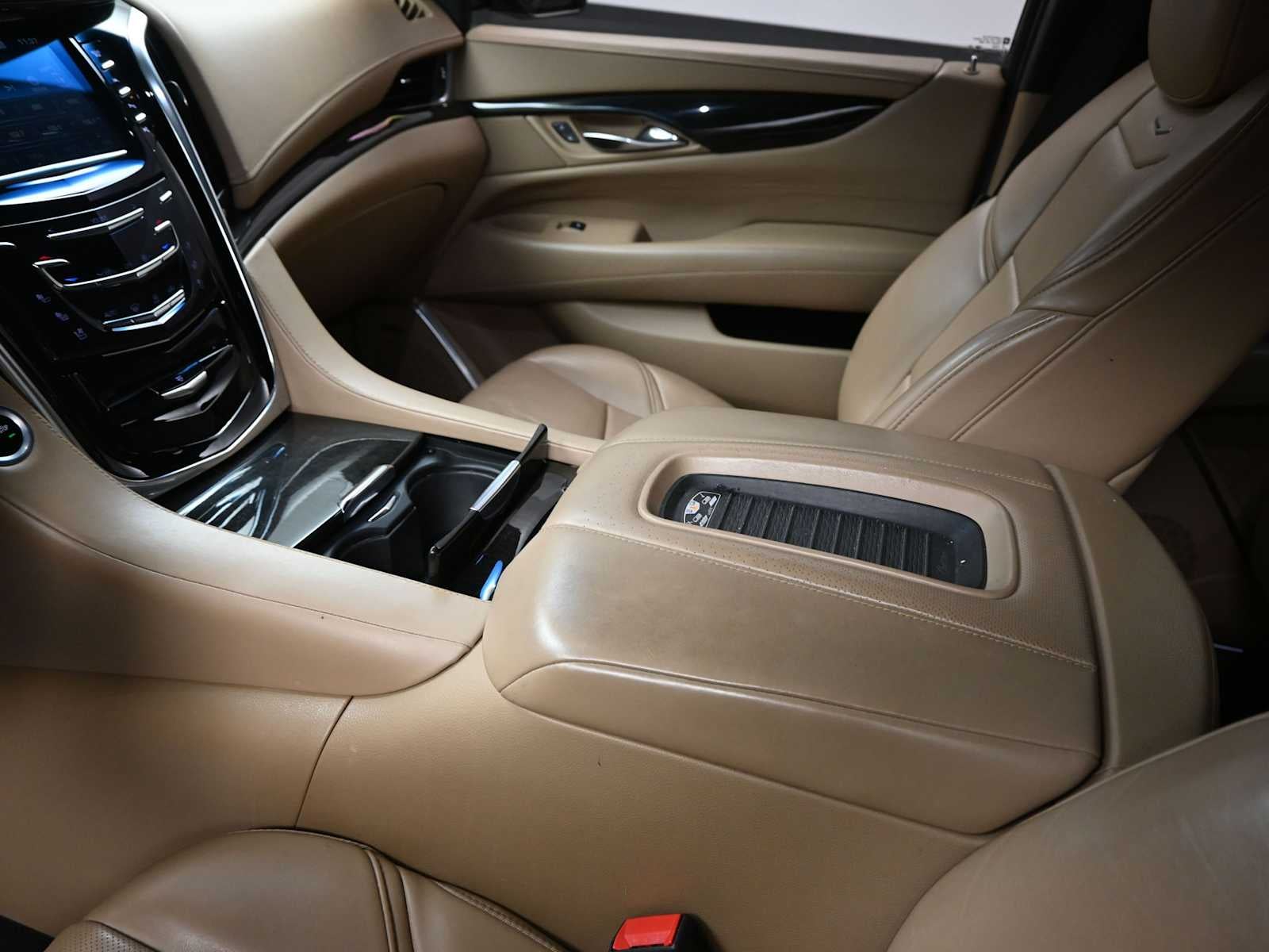 2019 Cadillac Escalade ESV Platinum