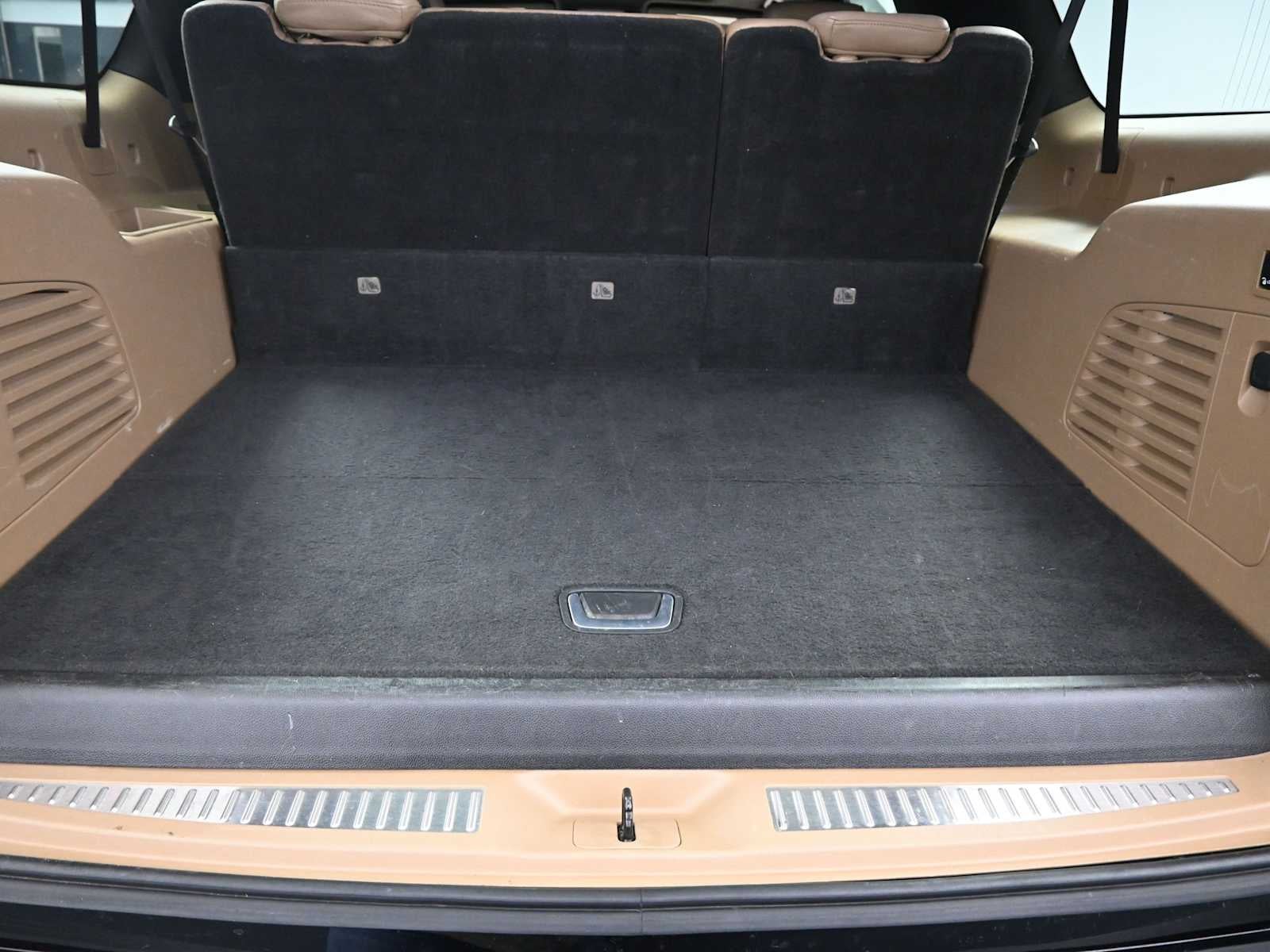 2019 Cadillac Escalade ESV Platinum