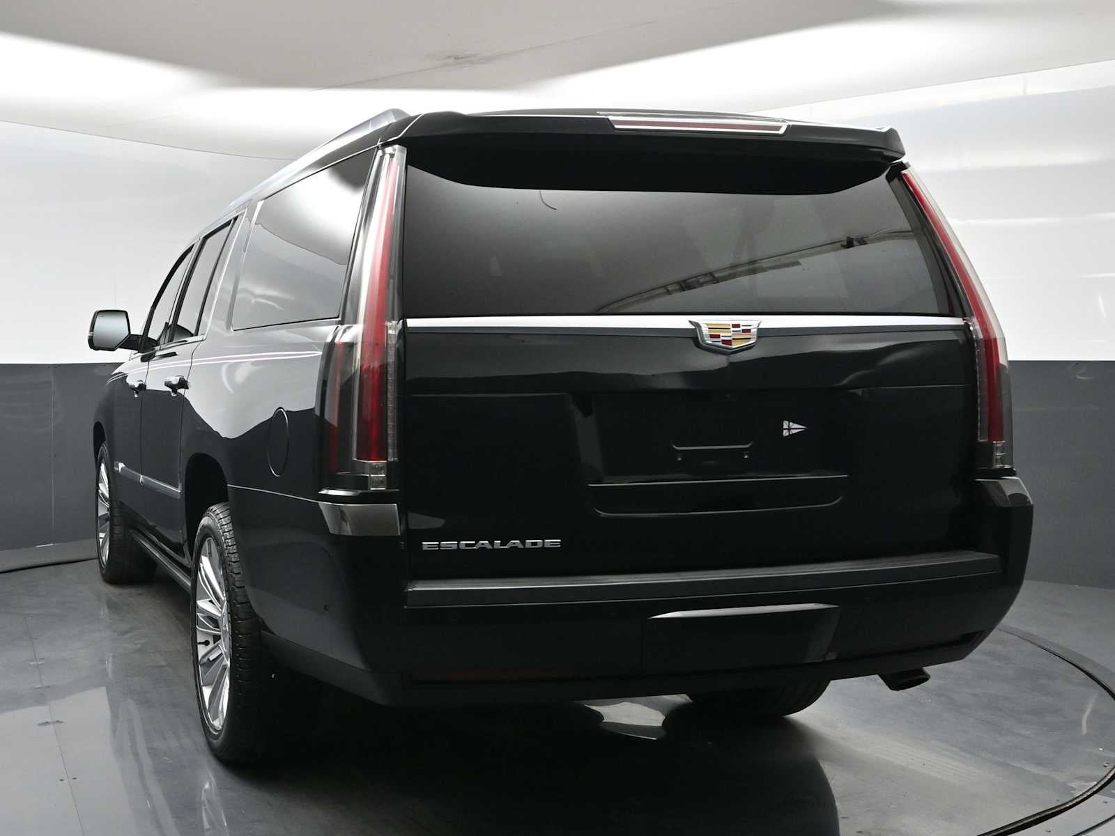 2019 Cadillac Escalade ESV Platinum