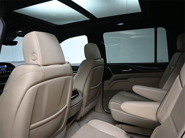 2022 Cadillac Escalade ESV Premium Luxury