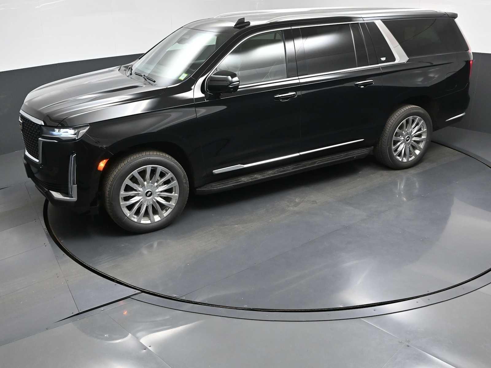 2023 Cadillac Escalade ESV Premium Luxury