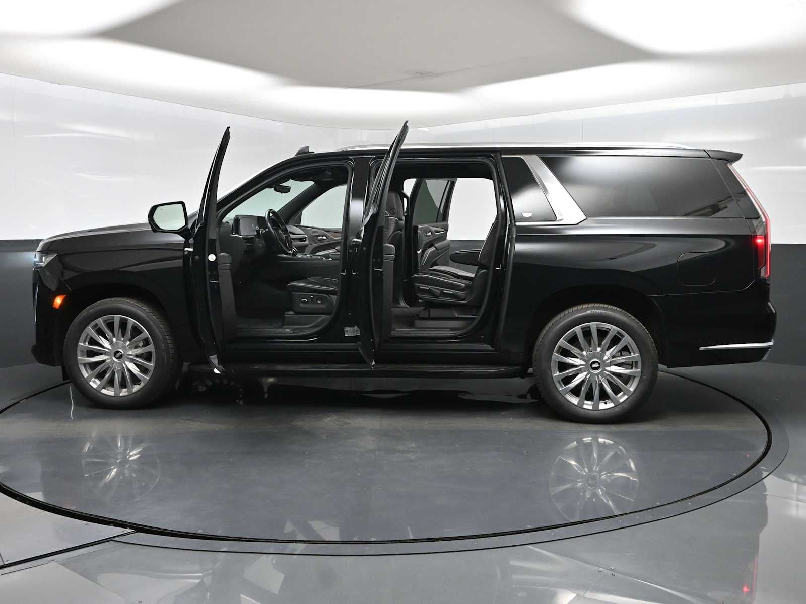 2023 Cadillac Escalade ESV Premium Luxury