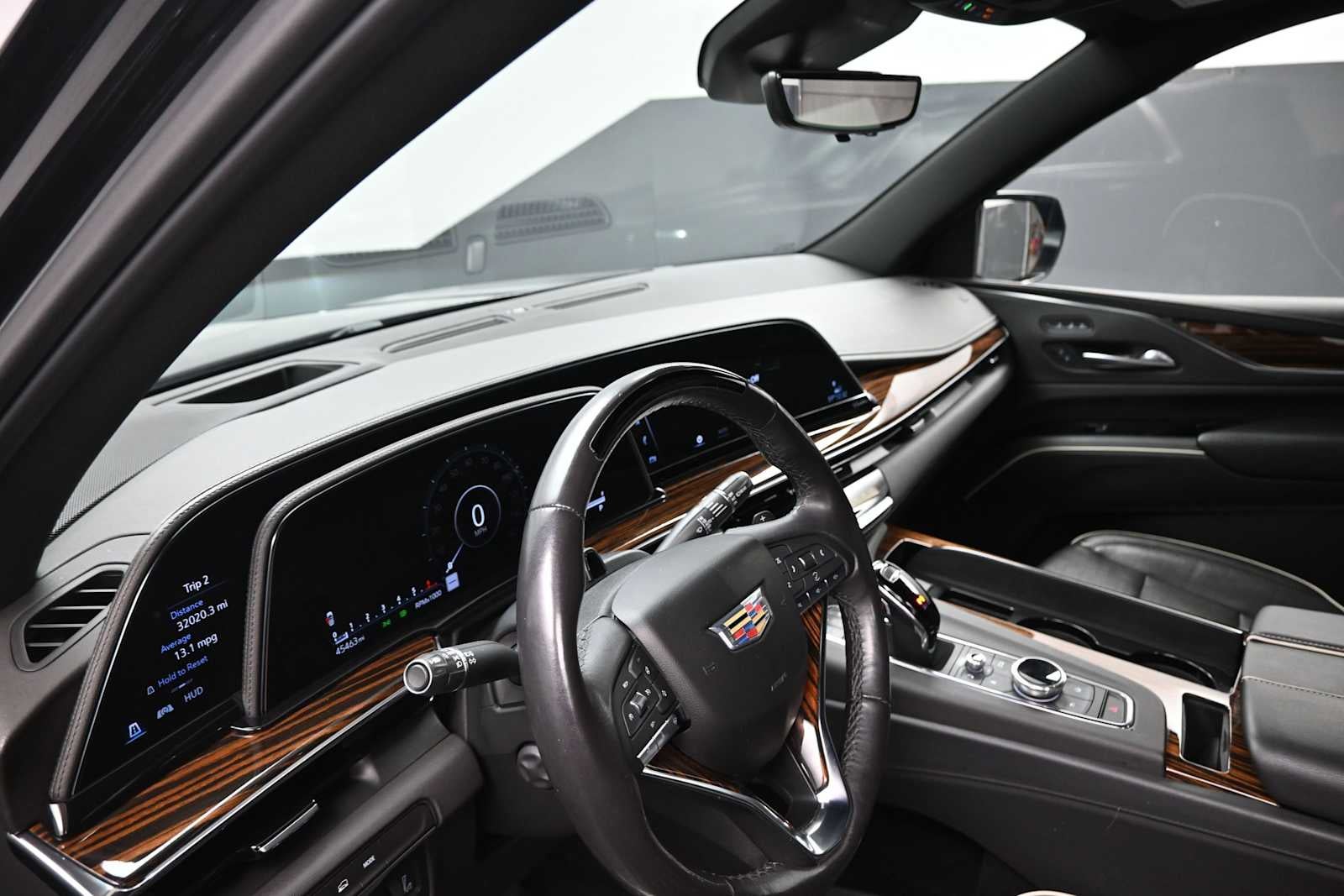 2023 Cadillac Escalade ESV Premium Luxury