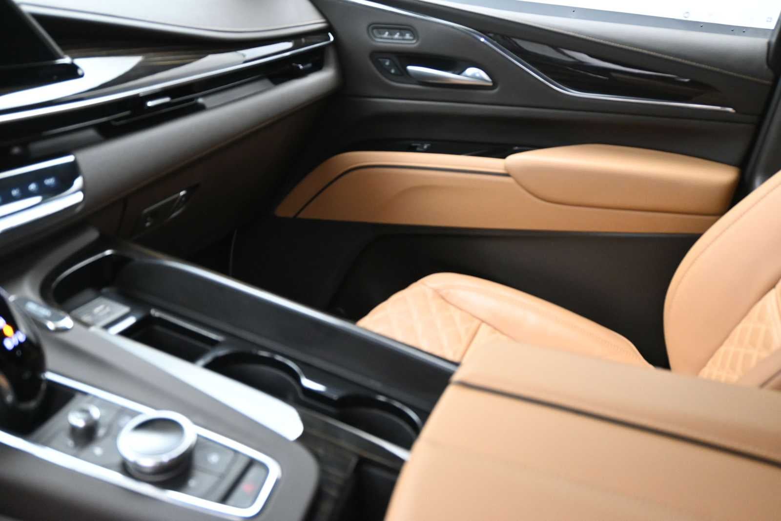2024 Cadillac Escalade ESV Premium Luxury