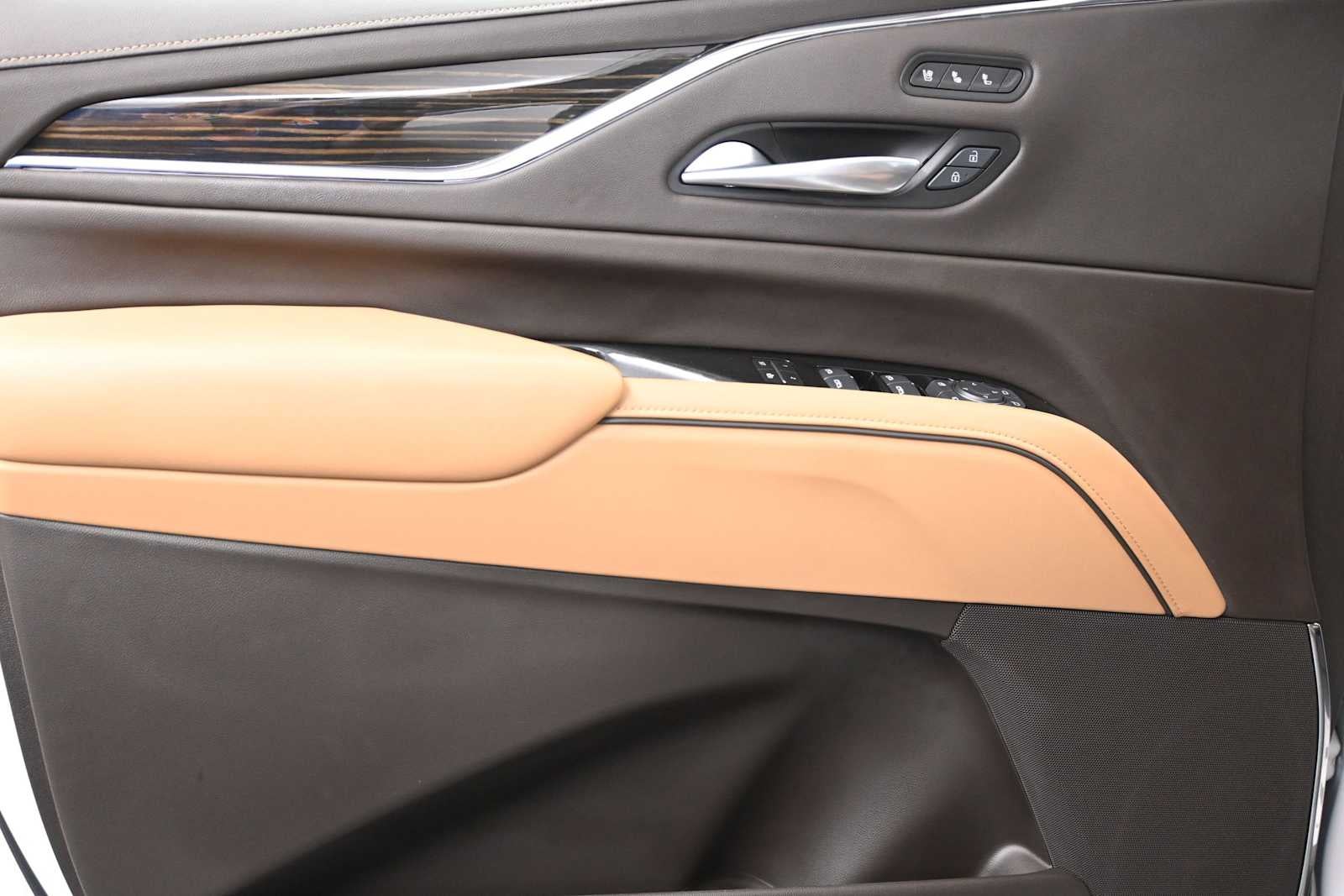 2024 Cadillac Escalade ESV Premium Luxury