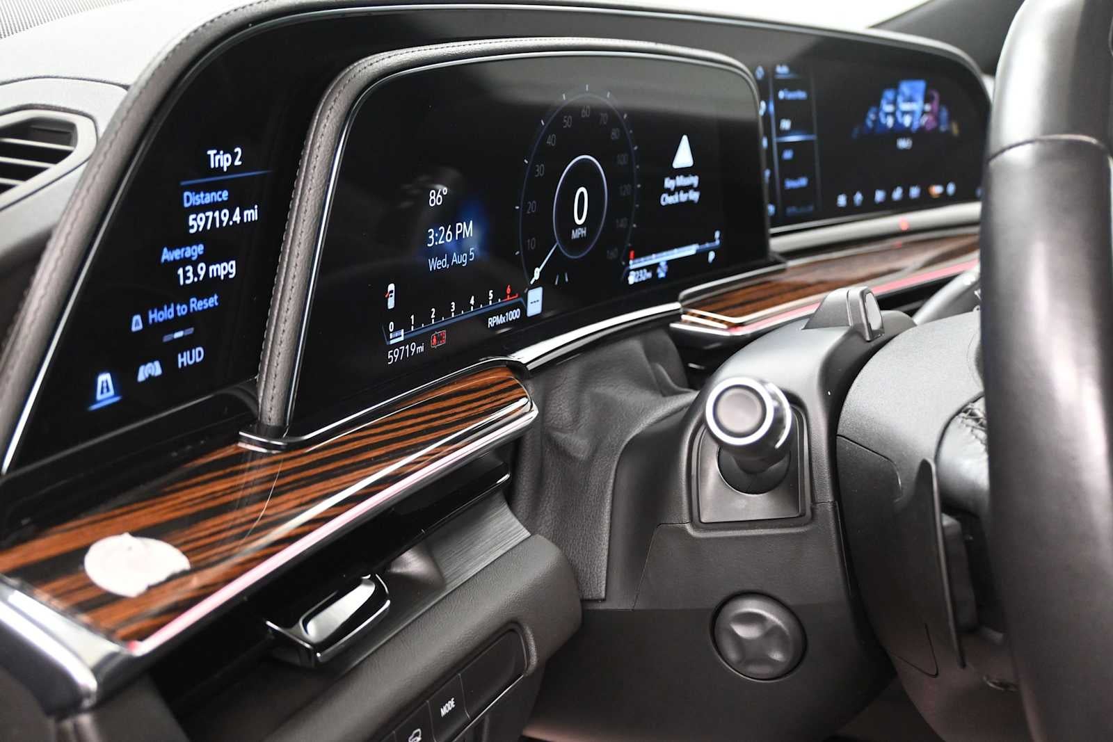 2024 Cadillac Escalade ESV Premium Luxury