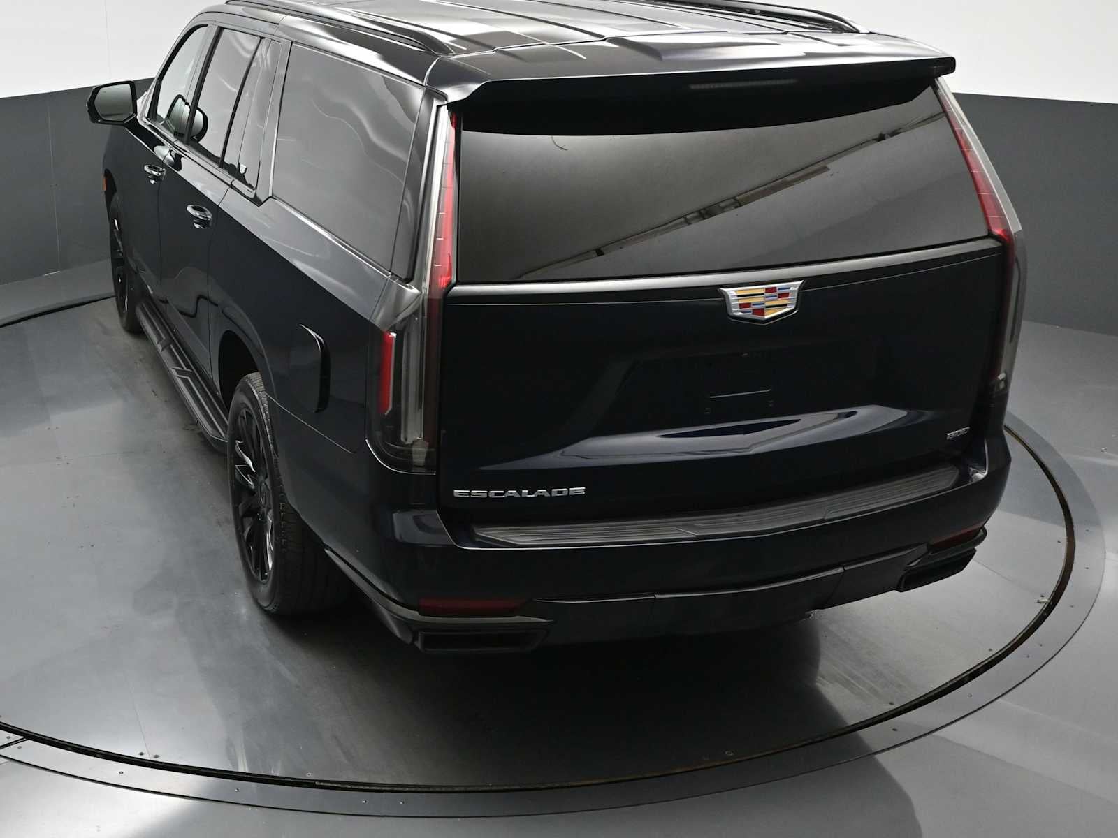 2024 Cadillac Escalade ESV Premium Luxury