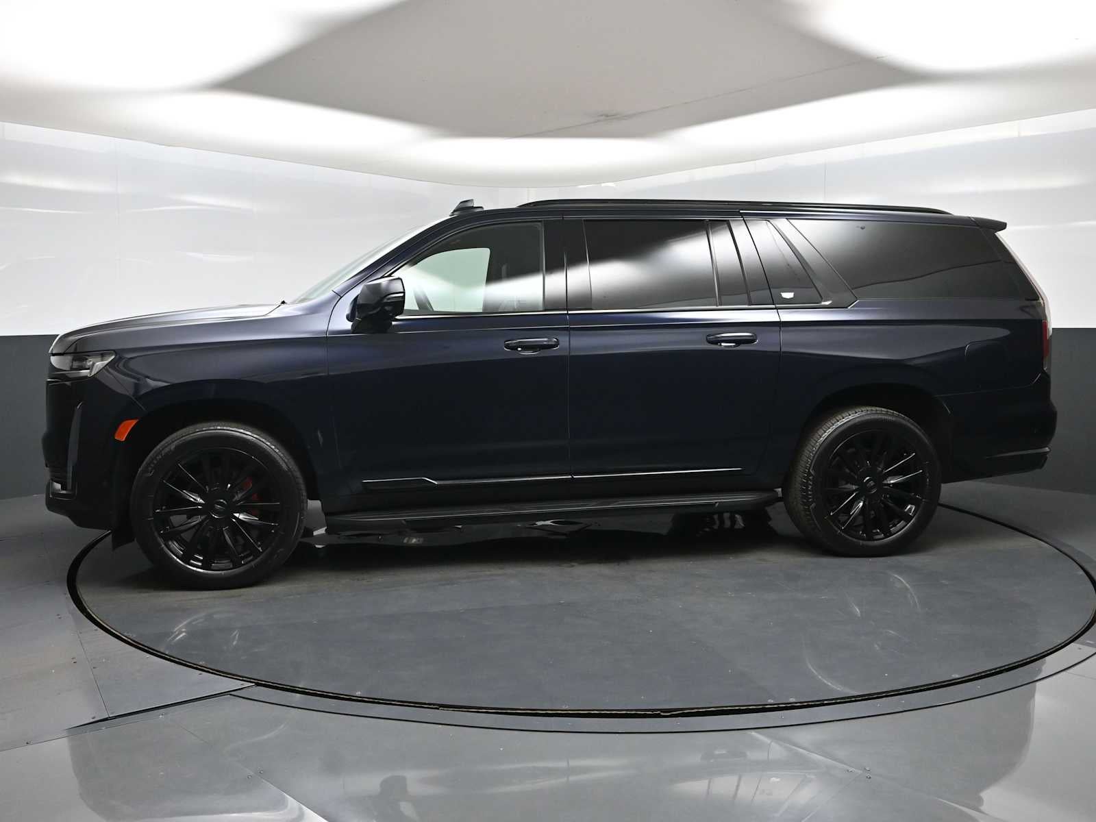 2024 Cadillac Escalade ESV Premium Luxury