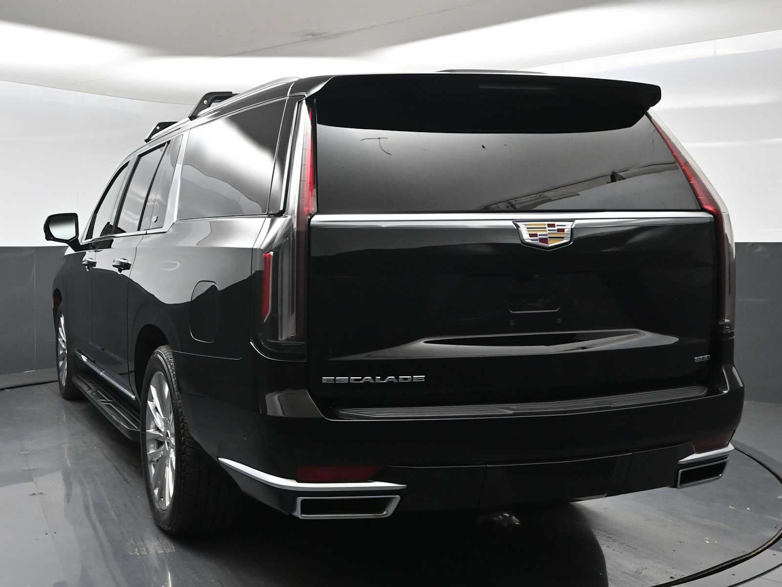 2024 Cadillac Escalade ESV Premium Luxury